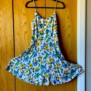 Hawaiian print Old Navy sundress size large.